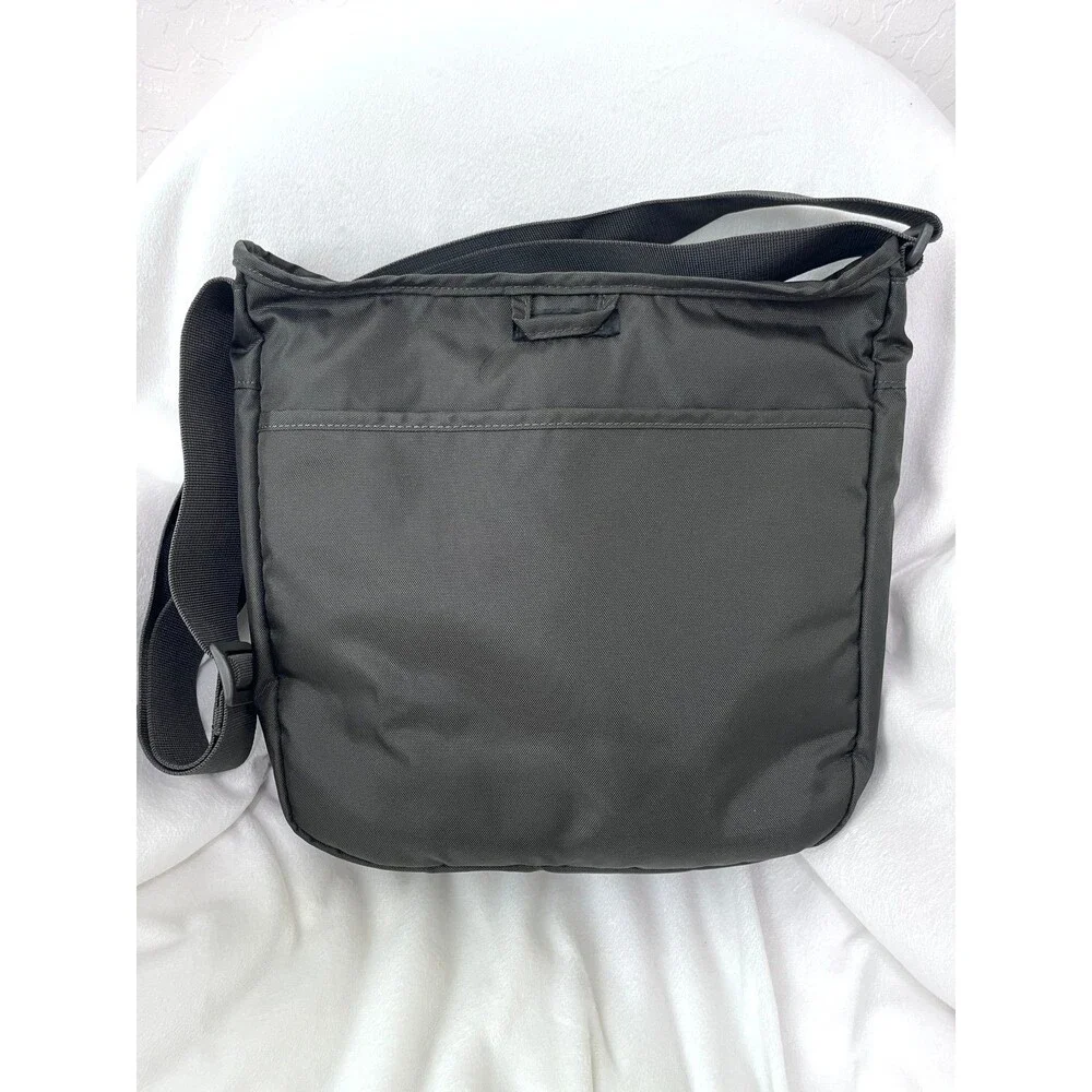 Lowepro StreamLine 250 Multi-Device Camera Shoulder Bag - Grey